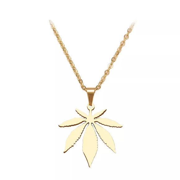 New Leaf Simple Delicate Necklace - Picture 5 of 5